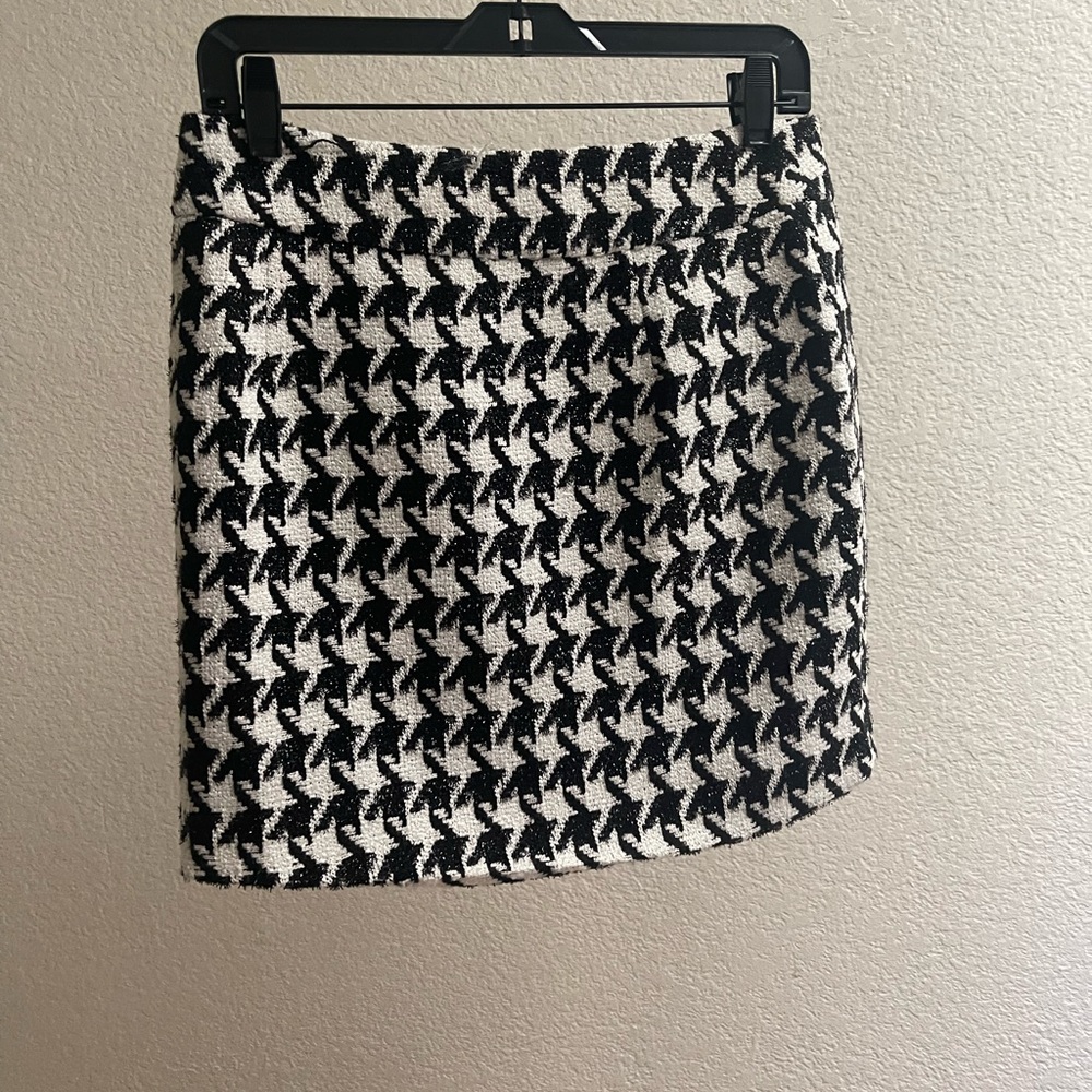 Naked Wardrobe Houndstooth Mini Skirt